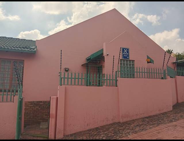 3 BEDROOM HOUSE FOR SALE IN ELANDSHAVEN